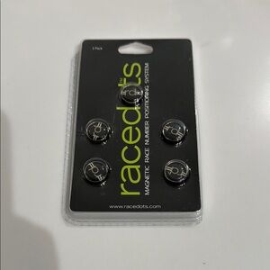 Racedots Magnetic Race Number Positioning System